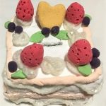 紙粘土貯金箱 ケーキの作り方!小学生女の子の夏休み工作におすすめ
