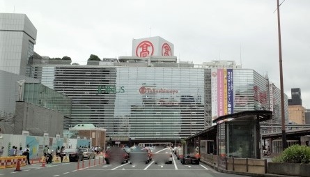 横浜駅　高島屋
